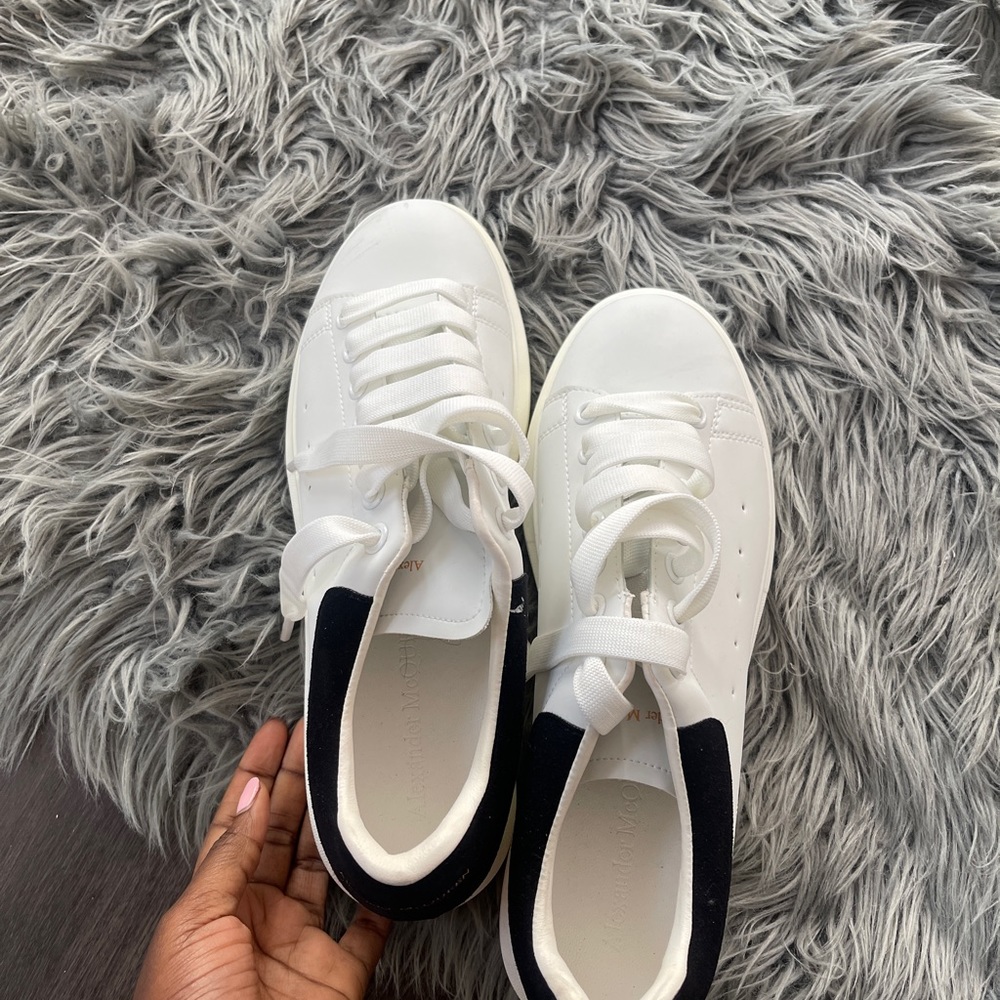 Never worn . In good condition
